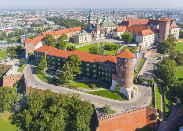 Zamek w Krakowie: historia, bilety, godziny otwarcia i praktyczne porady dla turystów