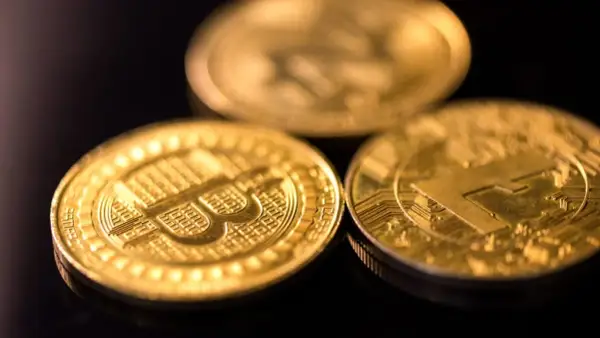 Czy opłaca się wydobywać bitcoiny? Analiza kosztów i zysków