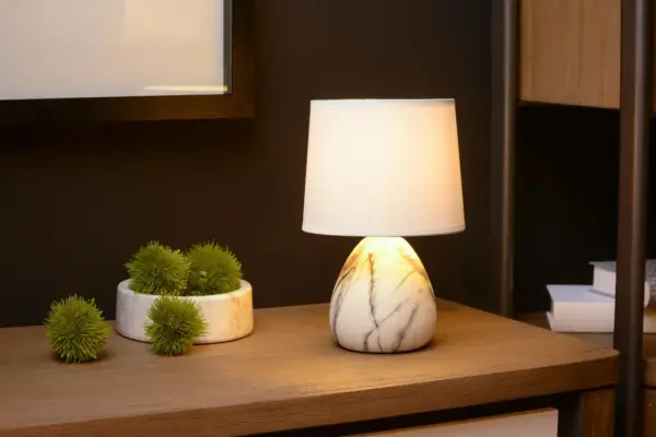 Lampa ceramiczna stołowa: jak wybrać idealną? Poradnik