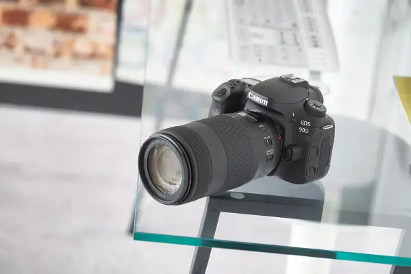 Aparat Canon EOS 90D - Recenzja i opinie użytkowników