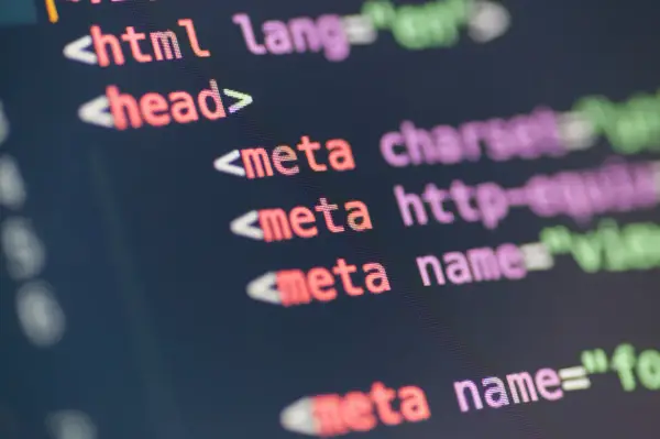 Html co to znaczy - zrozumienie znaczenia i roli w tworzeniu stron