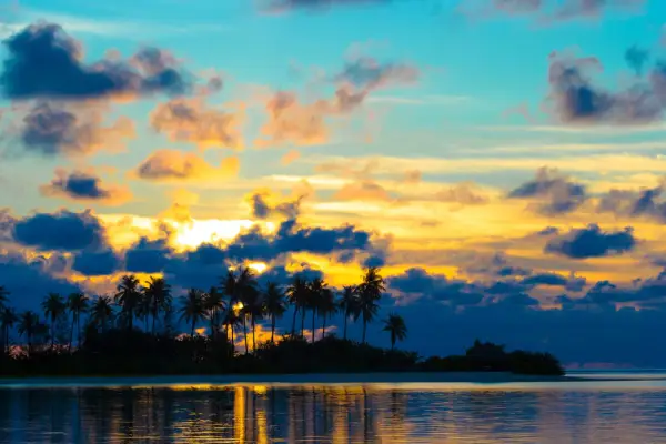 Kiribati - Zrozum ten niezwykły kraj 33 wysp Pacyfiku