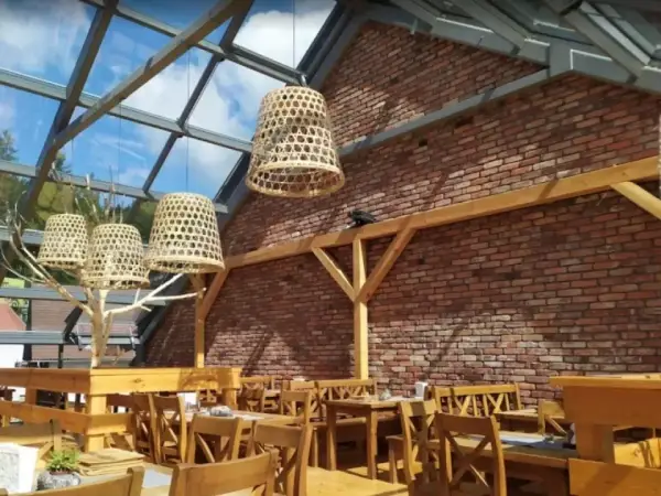 Gdzie zjeść w Szklarskiej Porębie? Esplanada i 4 inne top restauracje