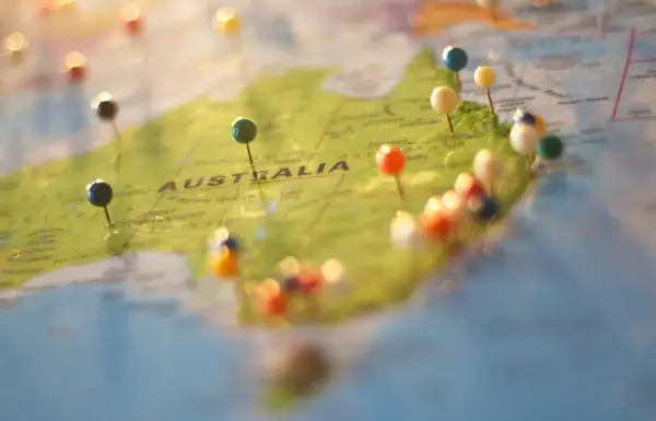 Ile trwa lot z Polski do Australii? Sprawdź czas i trasy