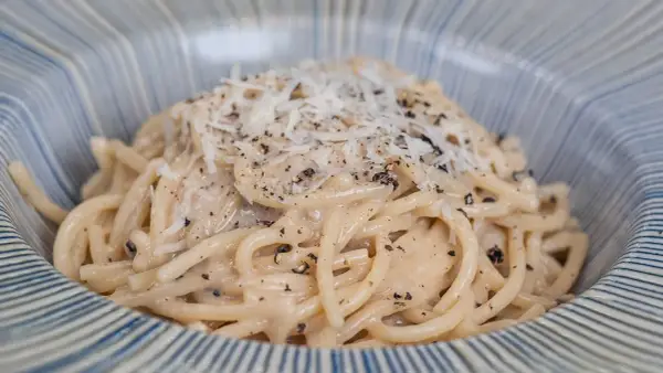 Pomysły na pyszne dania: co można zrobić z makaronem spaghetti
