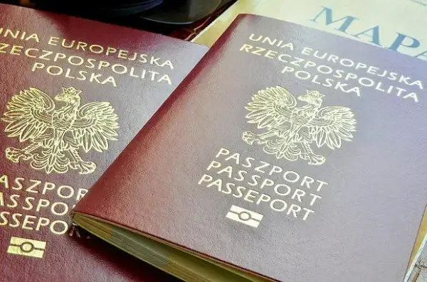 Jak wygląda paszport biometryczny? Zobacz jego unikalne cechy