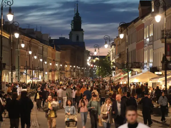 Oportunista - jak go rozpoznać i czym różni się od konformisty