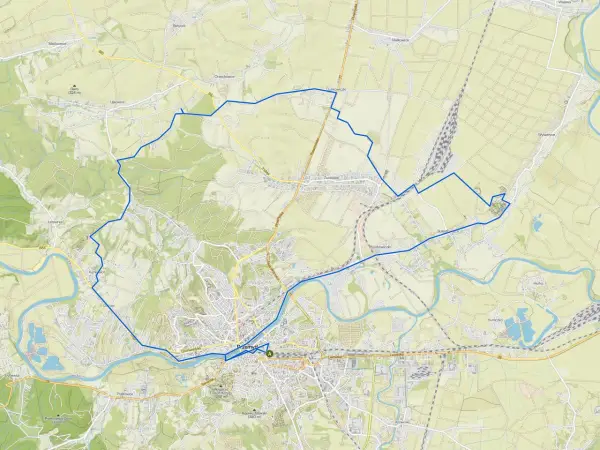 Mapa z zaznaczoną pętlą tras rowerowych Podkarpacie, prowadzącą przez malownicze tereny wokół Przemyśla.