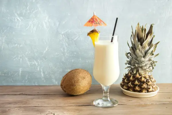 Piña Colada - Jak zrobić idealny koktajl? Przepis i błędy