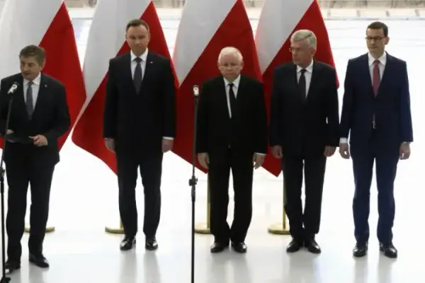 Ile wzrostu ma prezydent Duda? Zaskakujące fakty o jego wysokości