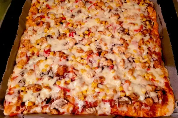 Szybkie ciasto bez drożdży: Pizza, bułki, placki bez czekania!