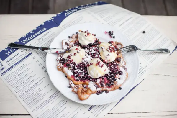 Gdzie zjeść w Bieszczadach - najlepsze restauracje z lokalnym jedzeniem