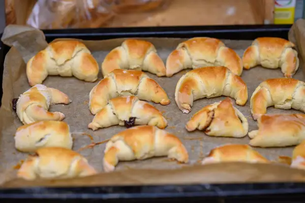 Kruche rogaliki bez drożdży - piecz idealne, bez wpadek!