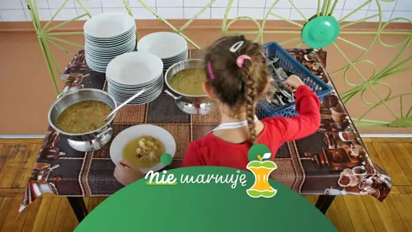 Czy wyrzucanie jedzenia to grzech? Moralne aspekty marnowania