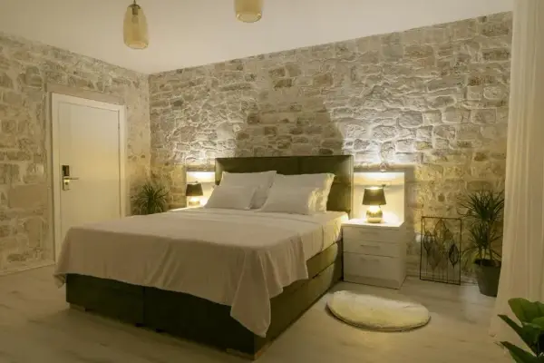  Apartamenty Trogir w Chorwacji - noclegi w sercu zabytkowego miasta