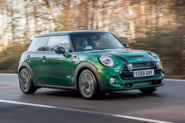 Mini Cooper S BMW: wszystko, co musisz wiedzieć przed zakupem