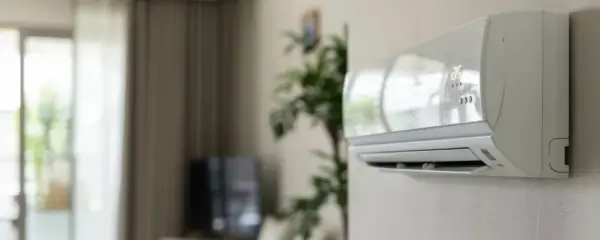 Ile kosztuje klimatyzacja w domu i na co się przygotować w 2025?