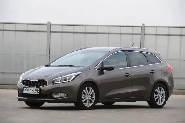 Kia Ceed wymiary - Hatchback czy Kombi? Wybierz idealny!