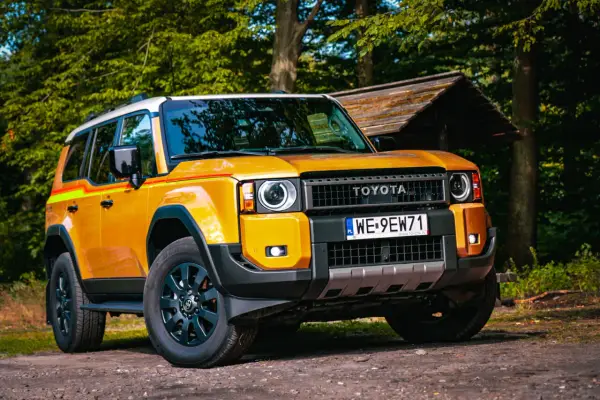 Toyota Prado (Land Cruiser) - Czy to terenówka idealna dla Ciebie?