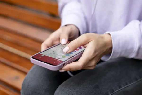 Wpływ urządzeń mobilnych na rozwój interaktywnych platform rozrywkowych
