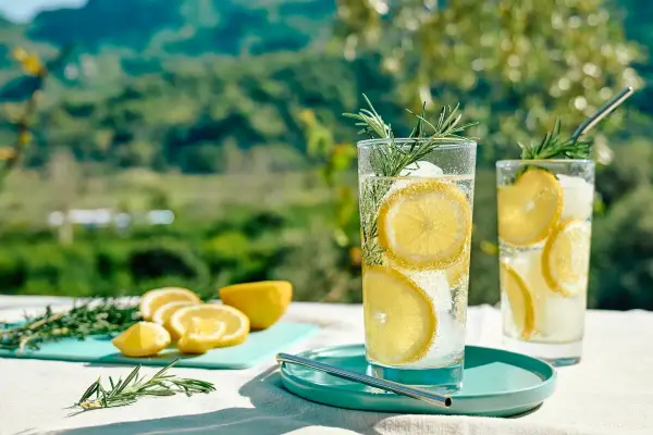 Kruszon drink - orzeźwiający przepis, który zachwyci Twoich gości