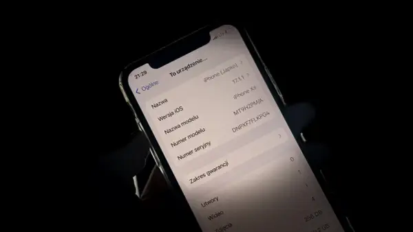 Wymiana baterii w iPhone - jak uniknąć kosztownych błędów i oszczędzić