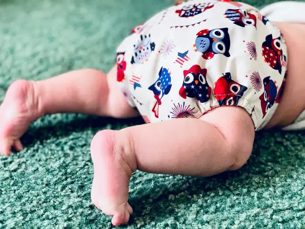 Pampersy czy majtki? Kiedy dziecko kończy przygodę z pieluszkami