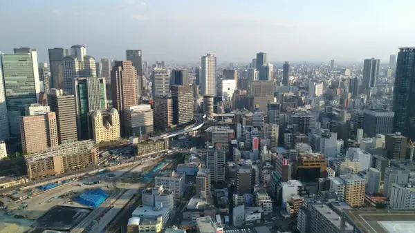 Ile trwa lot do Japonii z Polski? Sprawdź czasy i porady