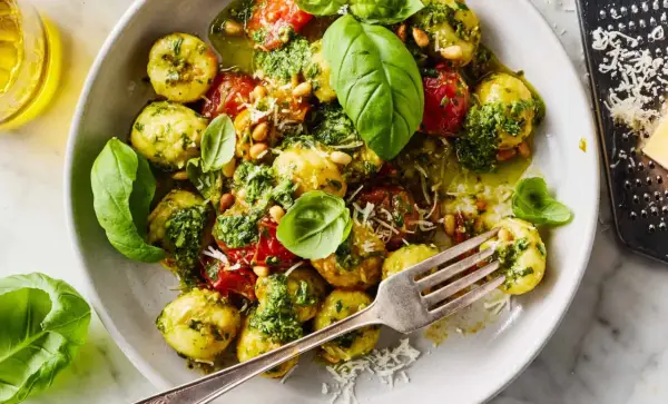 Gnocchi z pesto - Jak osiągnąć idealny smak i konsystencję?