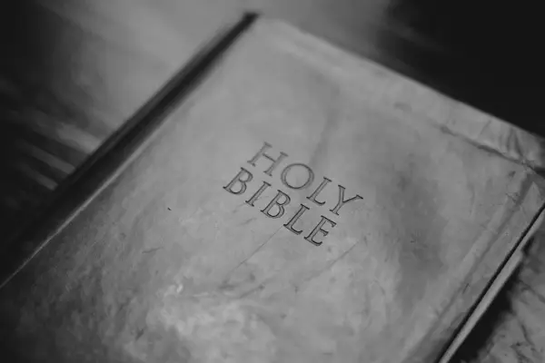Sigla biblijne - jak czytać skróty ksiąg i wersetów?