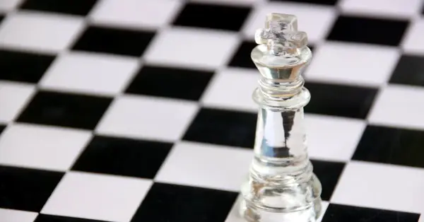 Jak Twitch Chess zmienia królewską grę? Nowe trendy w e-sporcie