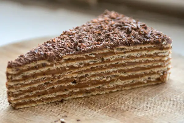 Przepis na ciasto mikado – łatwe kroki do wyjątkowego smaku