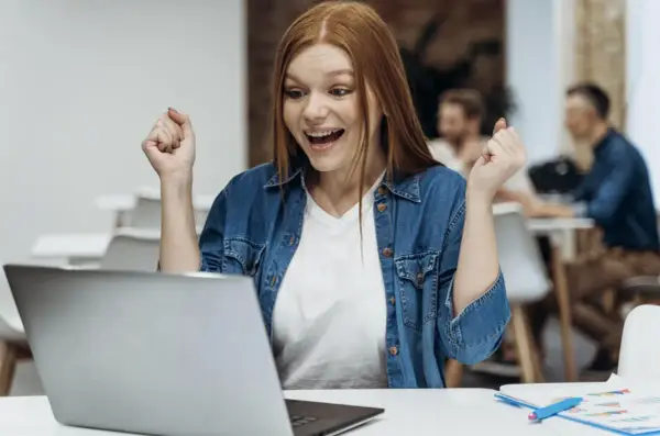 Najlepsze polskie platformy rozrywkowe online z promocją 100 zł na start