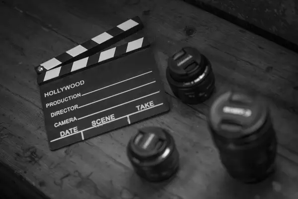 Proces tworzenia filmu: Od pomysłu do premiery – jak wygląda produkcja filmowa?