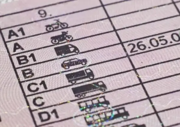 Ile kosztuje wyrobienie prawa jazdy po zgubieniu? Sprawdź koszty i procedurę