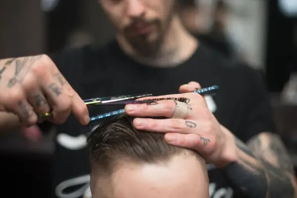 Jakie są podstawy kursu barbera?