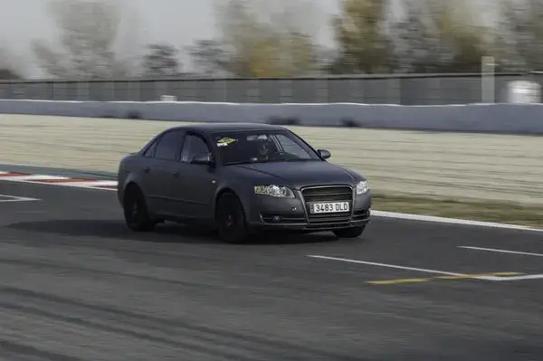 Audi A4 B7 2.0 TDI BLB: Opinie, problemy i koszty eksploatacji