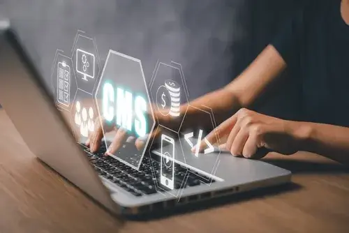 Ile zarabia content manager? Sprawdź, co wpływa na wynagrodzenie