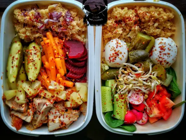 Dieta lunch box: jak przygotować zdrowe posiłki do pracy
