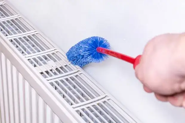 Jak czyścić grzejnik? Poznaj triki eksperta i oszczędzaj na rachunkach!