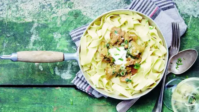Réussir vos pâtes aux girolles : astuces et recette de chef