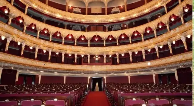 Teatr Wielki Poznań kalendarium - pełny harmonogram wydarzeń i spektakli