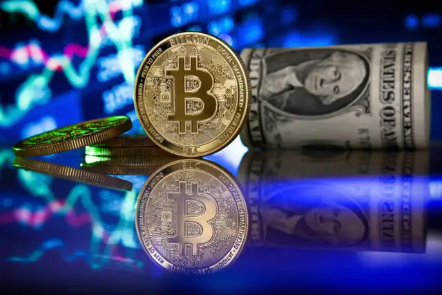 Tesla kryptowaluta: Jak Bitcoin wpływa na przyszłość firmy?