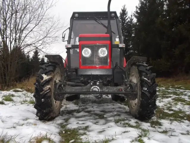 Zetor 7211 ile oleju do silnika? Sprawdź, ile naprawdę potrzebujesz
