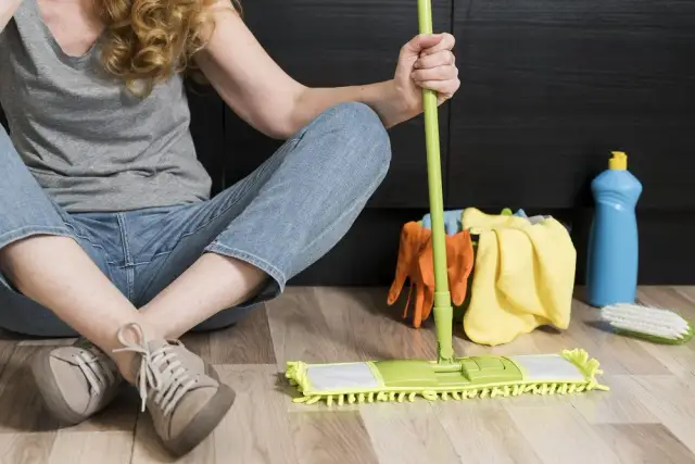 Jaki mop płaski wybrać? Ranking i porady ekspertki