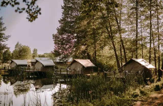 Idealny domek nad jejeziorem w Zachodniopomorskiem? Sprawdź!