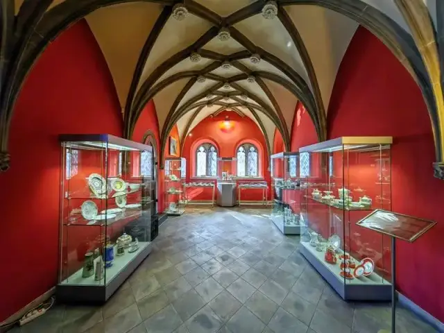 Muzeum Sztuki Mieszczańskiej we Wrocławiu - fascynujące wystawy i historia