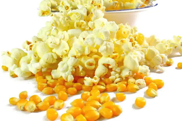 Czy popcorn ma gluten? Sprawdź, co musisz wiedzieć o ryzyku