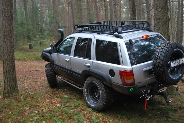Jakie opony wybrać do Jeep WJ po lift 2 cale, aby uniknąć problemów?