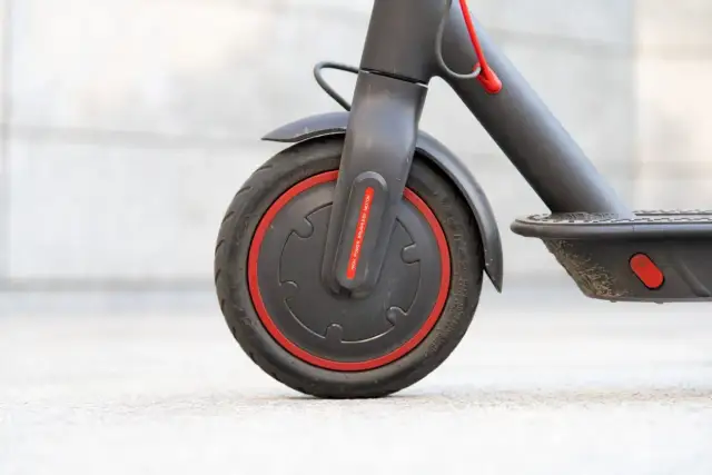 Najlepsze aplikacje do hulajnogi Xiaomi M365 – uniknij problemów z wyborem
